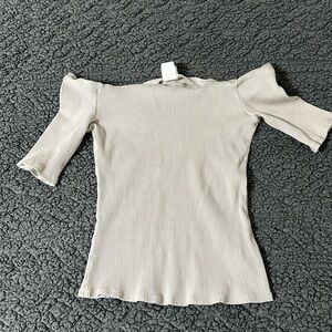 Off the shoulder stretchy H&M tan top